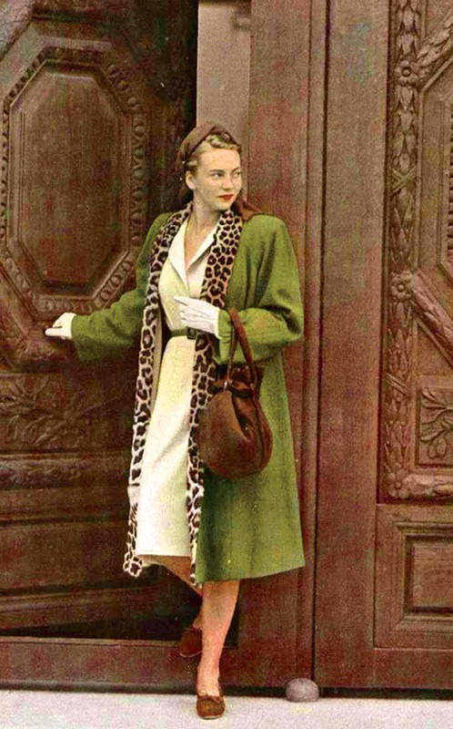 1940'sPathe-Fashion