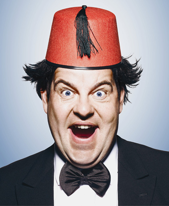 Damian-Williams-as-Tommy-Cooper-Photo-Credit-Yvan-Fabing