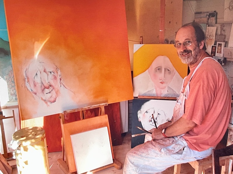ohn Link pictured in his studio painting King Lear. Credit: Daniel Link