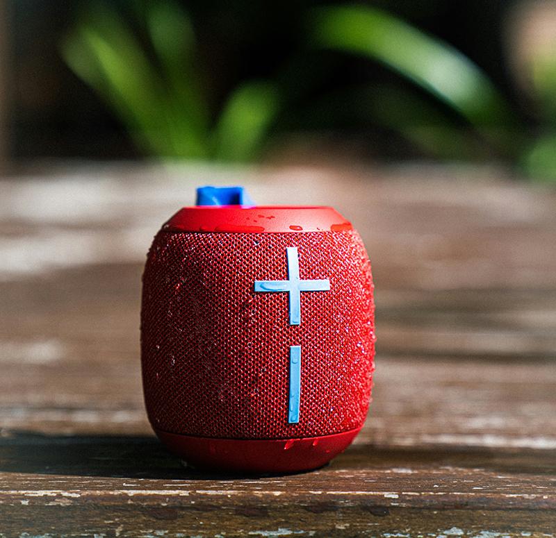 Most people enjoy listening to a favourite playlist or podcast, which is why promotional Bluetooth speakers are such an appealing product. Photo by Dushawn Jovic on Unsplash